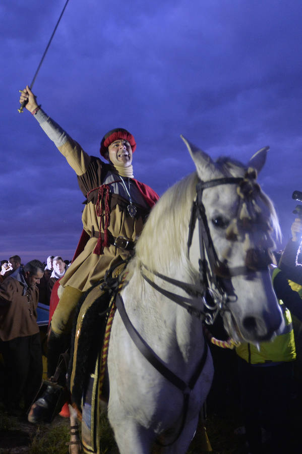 Jubiloso recibimiento a la Virgen