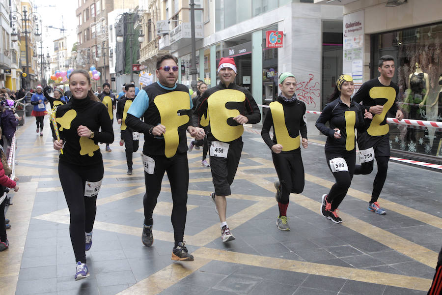 Más de 750 corredores disputan la San Silvestre de Lorca