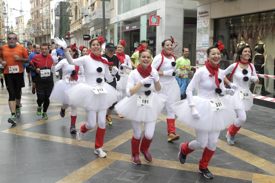 Más de 750 corredores disputan la San Silvestre de Lorca