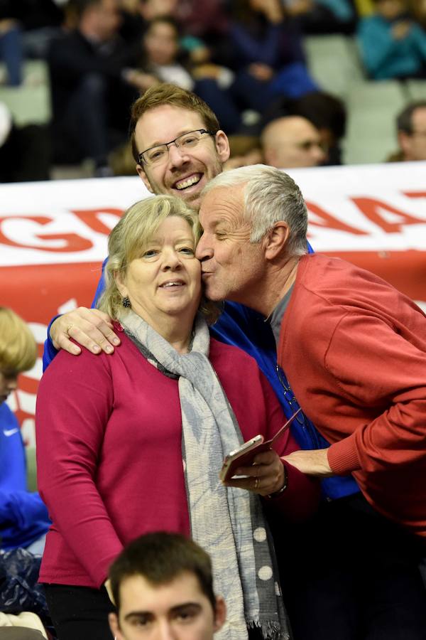Imágenes del UCAM CB - Valencia Basket (75-78)