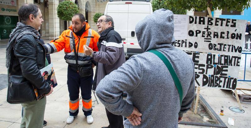 La UTE de limpieza se replanteará el despido del barrendero enfermo