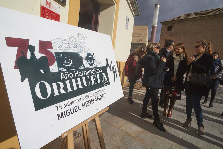 Un logo para recordar al poeta