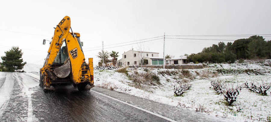 Nieve en las playas de la Marina