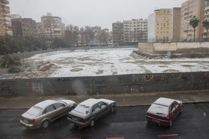 Los copos de nieve le cambian la cara a Cartagena