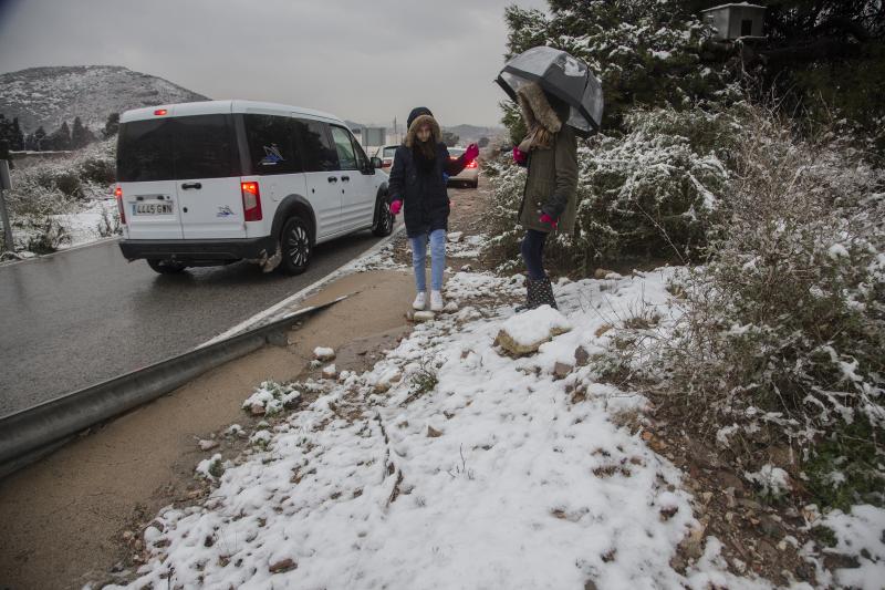 Los copos de nieve le cambian la cara a Cartagena