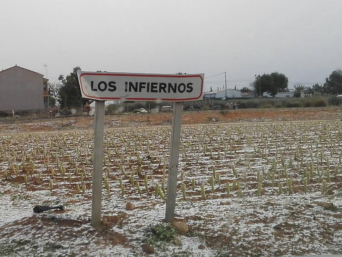 Los Infiernos nevado