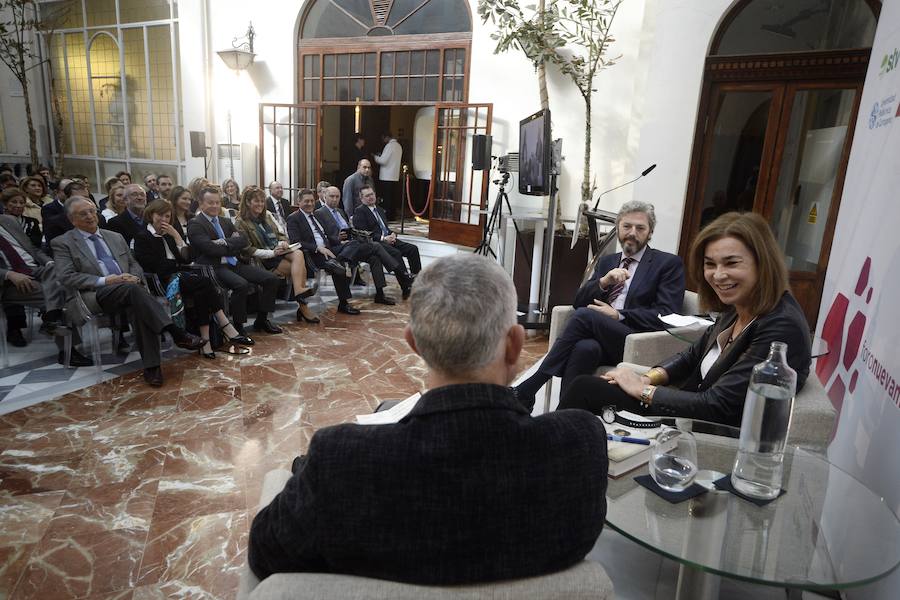 Carmen Posadas, en el Foro Nueva Murcia