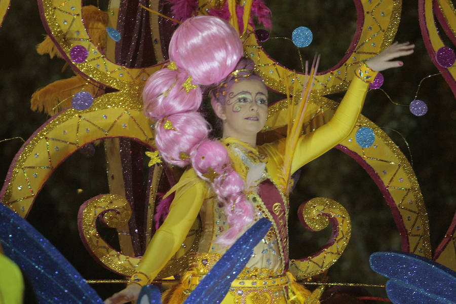 &#039;Glamour&#039; carnavalero en Cartagena