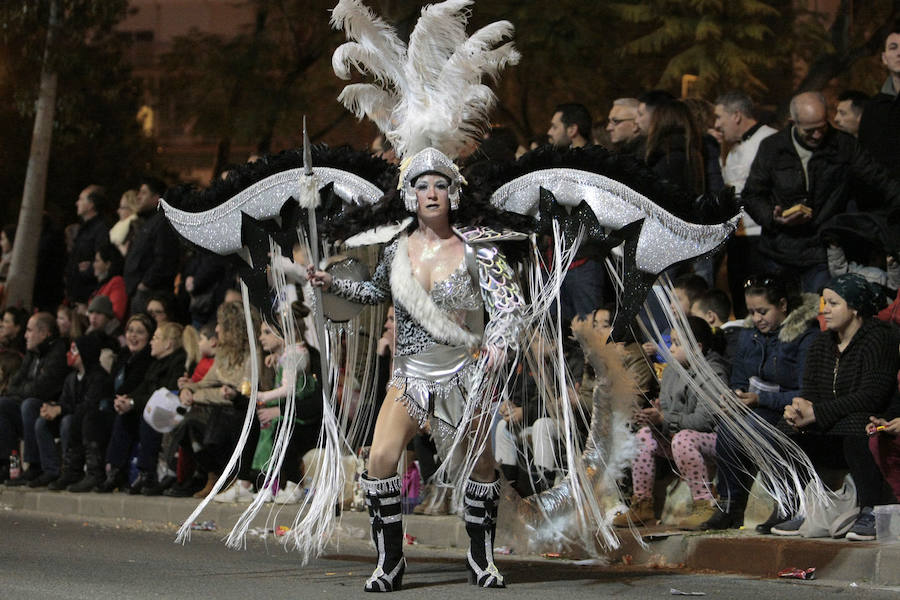 &#039;Glamour&#039; carnavalero en Cartagena