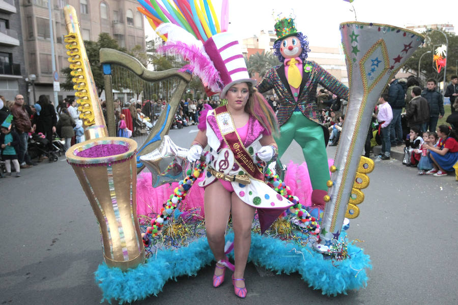 &#039;Glamour&#039; carnavalero en Cartagena