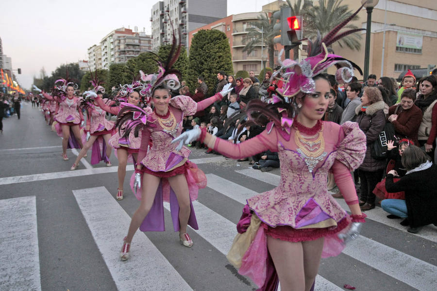 &#039;Glamour&#039; carnavalero en Cartagena