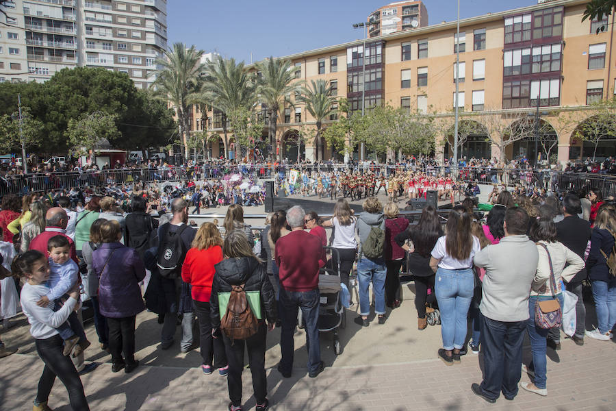 Lunes festivo y movido
