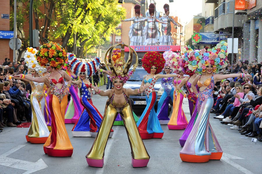 Cabezo de Torres derrocha alegría y creatividad en su gran carnaval