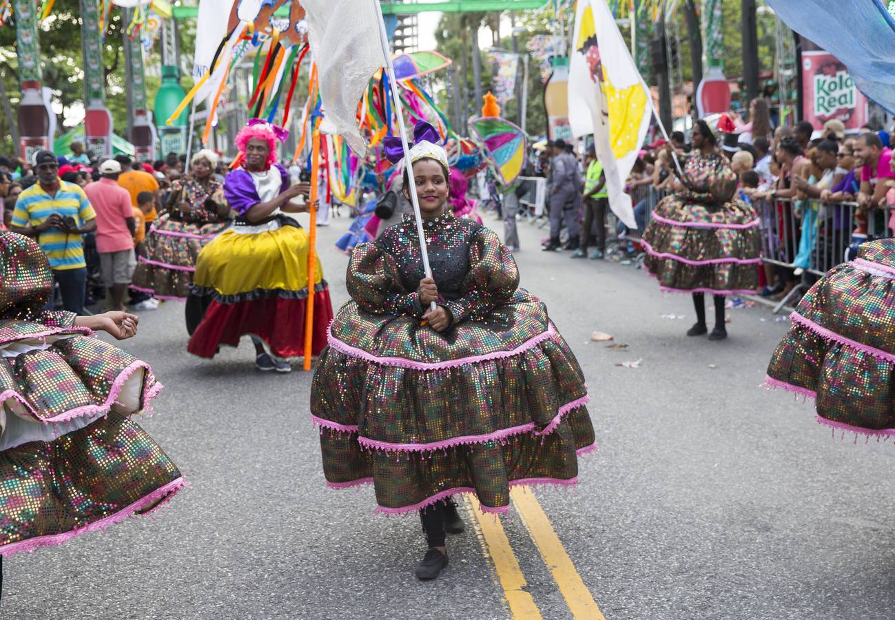 Santo Domingo despide el Carnaval