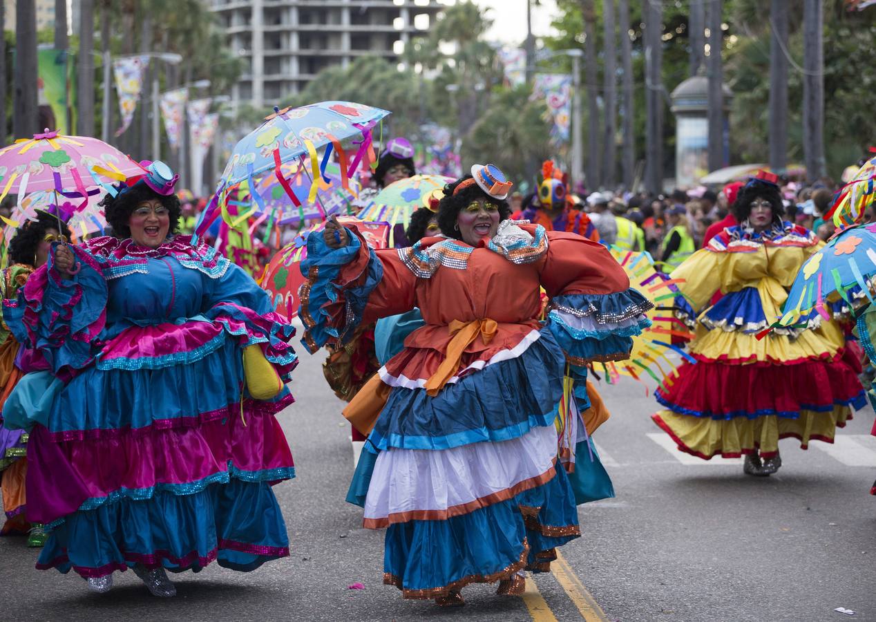 Santo Domingo despide el Carnaval