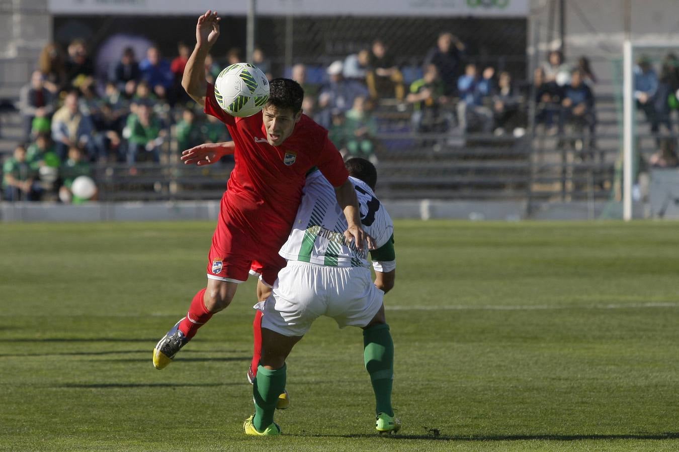 El Lorca suma y sigue en la cima