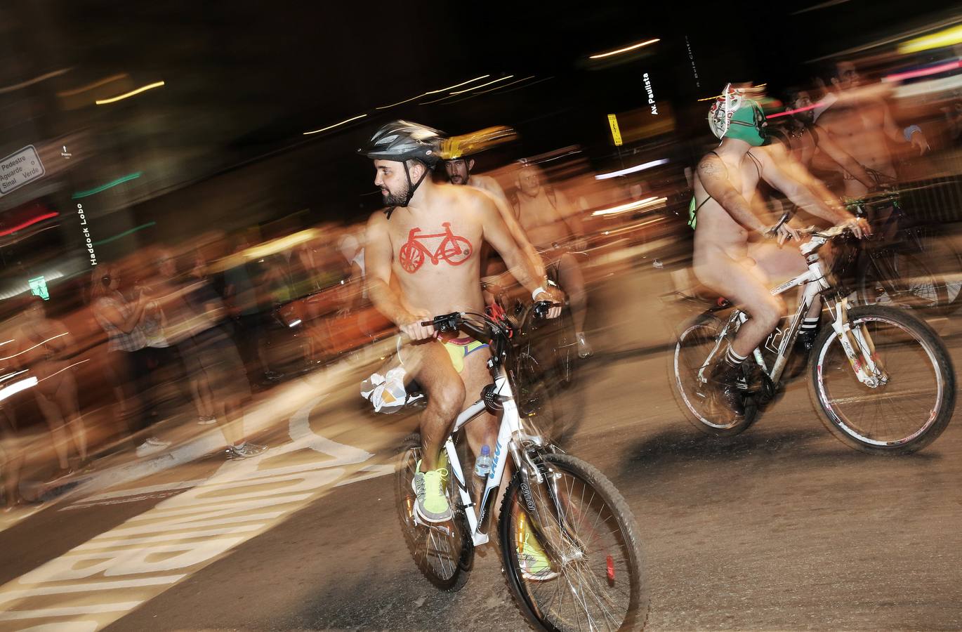 Sólo con la bicicleta puesta