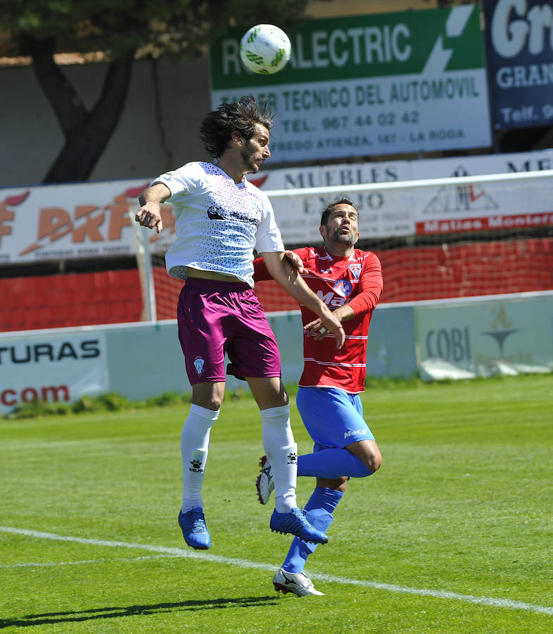 El Jumilla consigue un punto frente a La Roda (1-1)