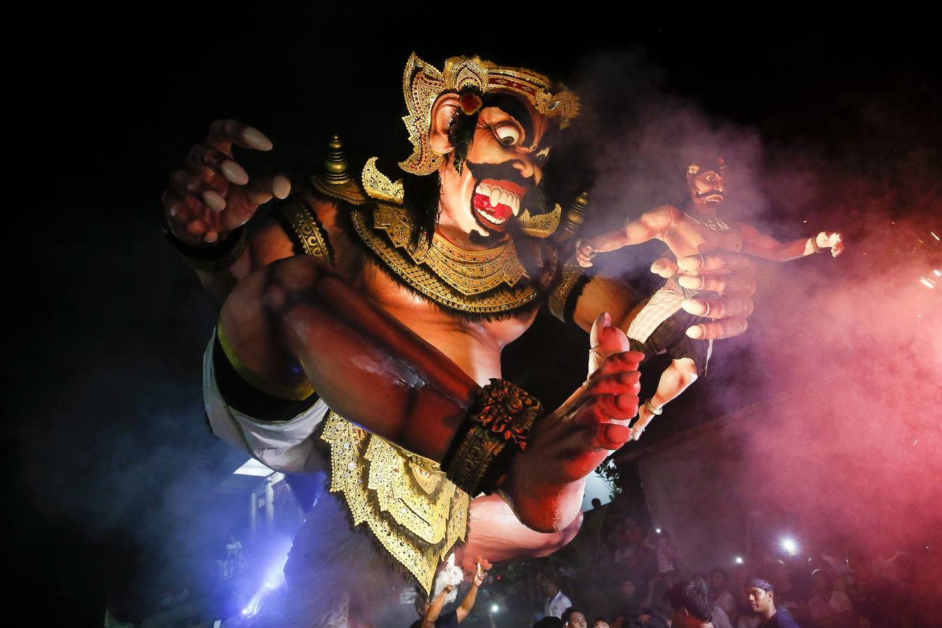 ¡Chsssssssss! ¡Que viene el diablo!