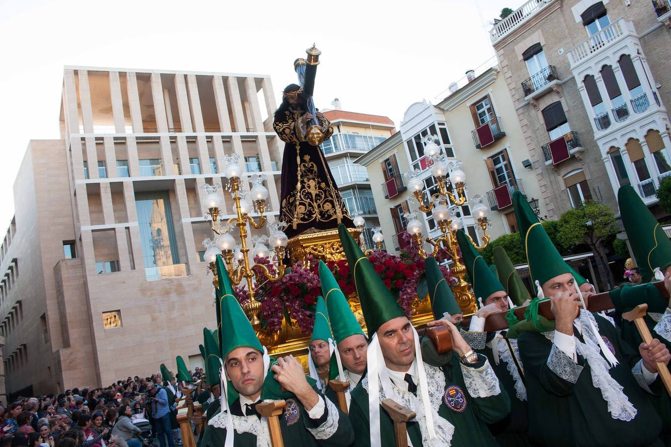 Procesión de la Cofradía de la Esperanza