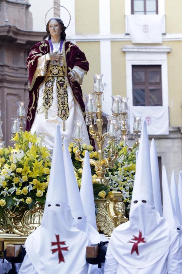 El Cristo de la Salud impone solemnidad en las calles de Murcia