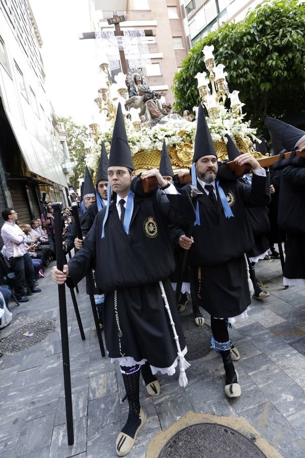 Servitas procesiona en la tarde del Viernes Santo murciano