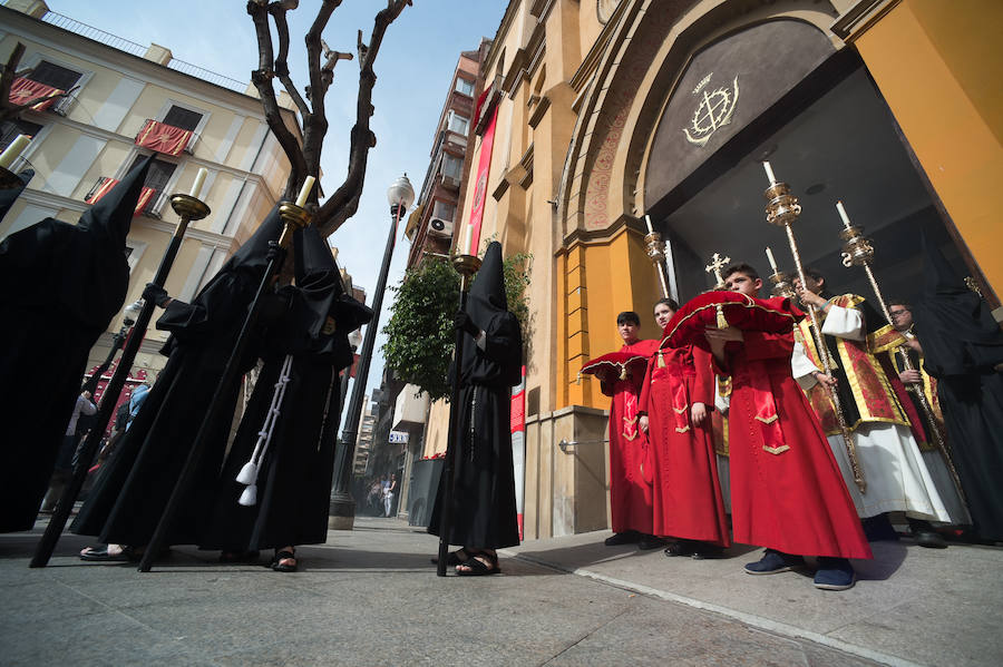 Nuestra Señora del Rosario emociona en las calles de Murcia