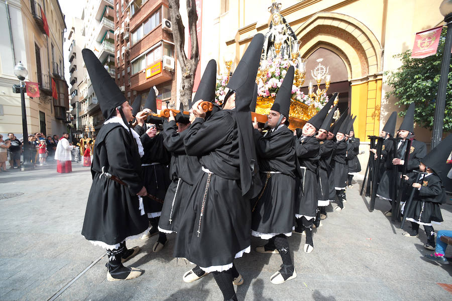 Nuestra Señora del Rosario emociona en las calles de Murcia