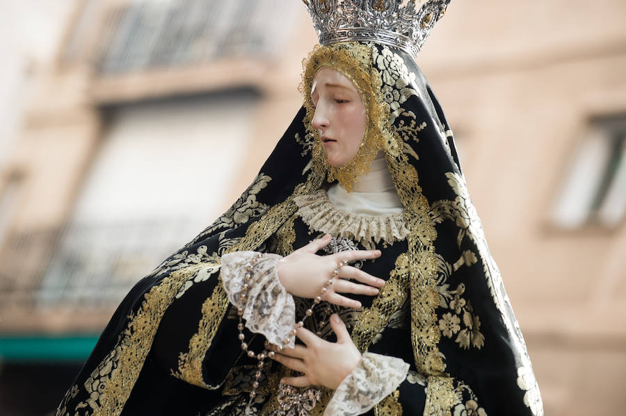 Nuestra Señora del Rosario emociona en las calles de Murcia