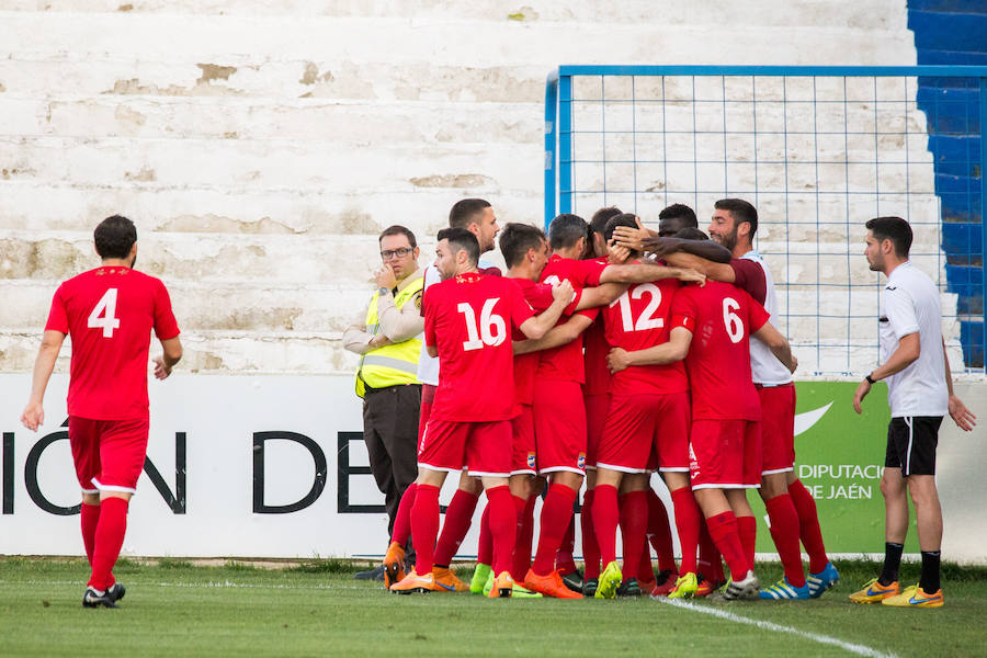 El Lorca se deja dos puntos en Linares (1-1)