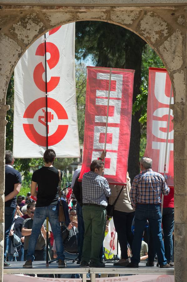 Trabajadores y sindicatos salen a la calle contra la precariedad