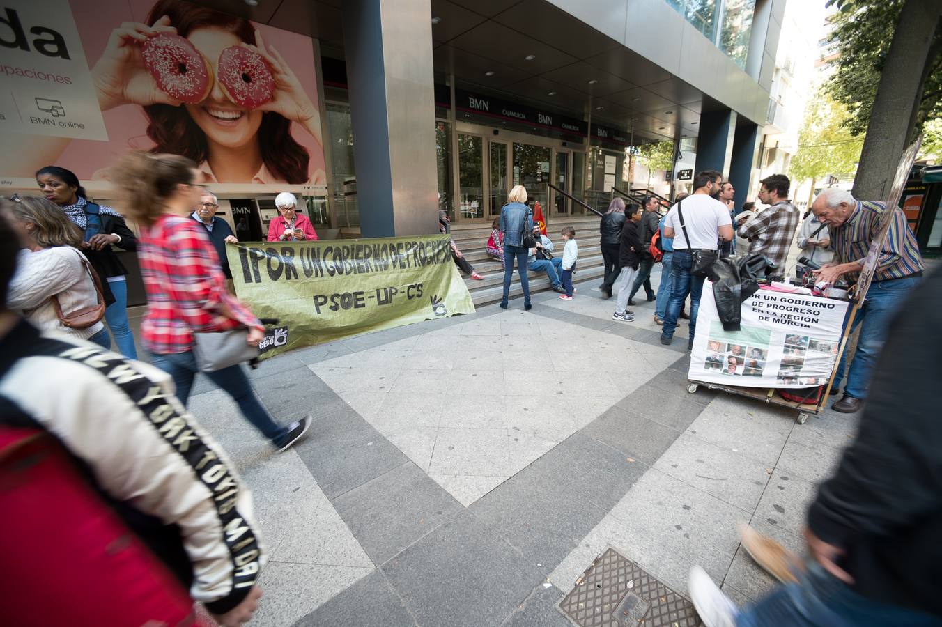 Trabajadores y sindicatos salen a la calle contra la precariedad