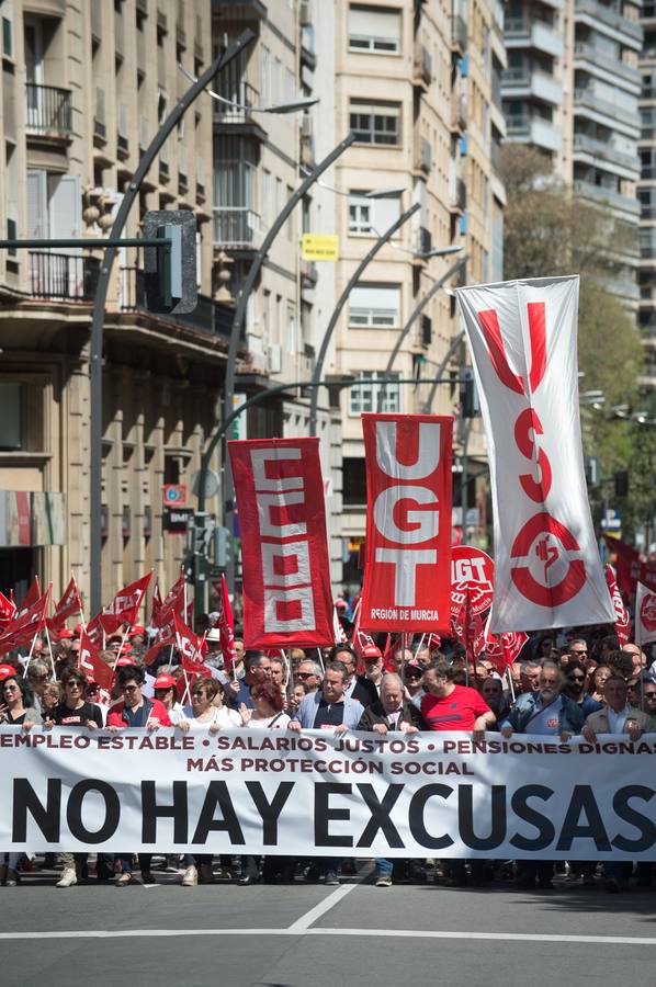 Trabajadores y sindicatos salen a la calle contra la precariedad