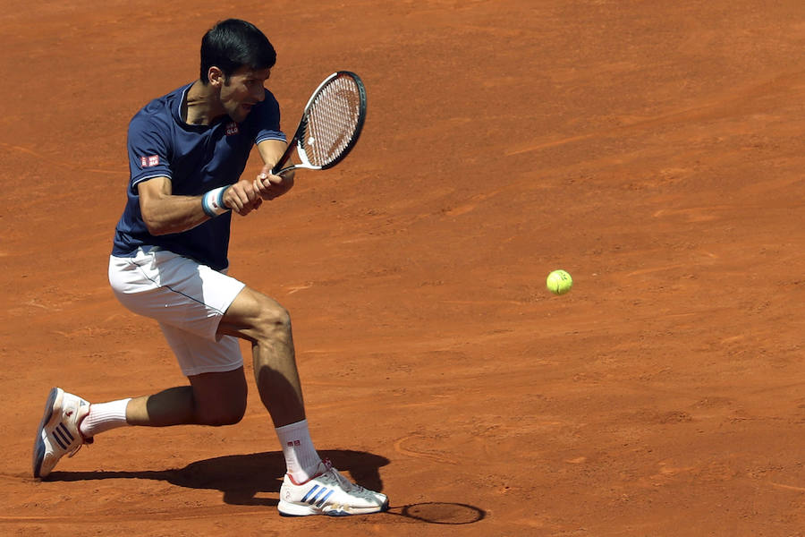 Almagro planta cara a Djokovic