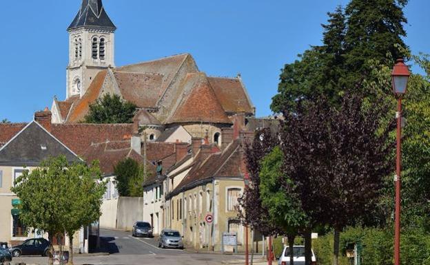 El enigma de la cena que acabó con dos amigos muertos en Francia