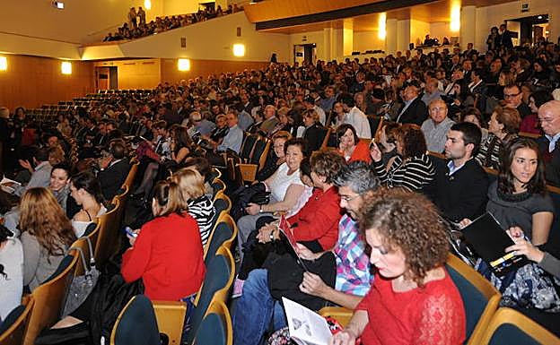 Sala Narciso Yepes, en el Auditorio Víctor Villegas.