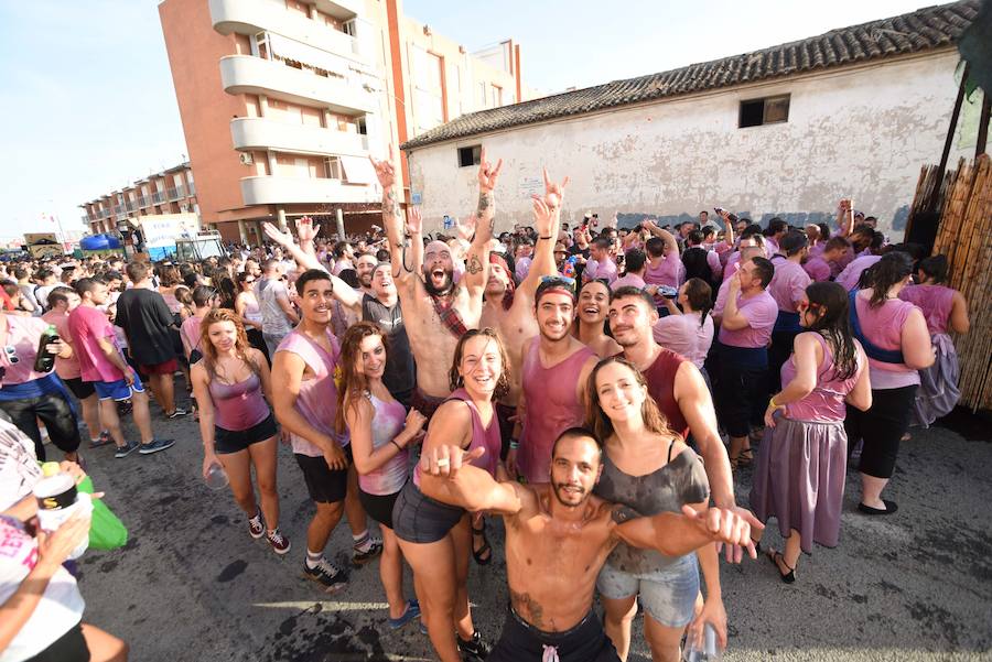 Las veinte peñas participantes repartieron 60.000 litros de caldo entre los asistentes