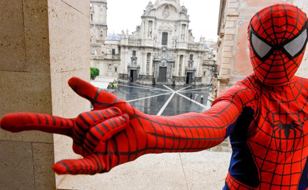 Spider-Man, en la presentación del programa de la jornada