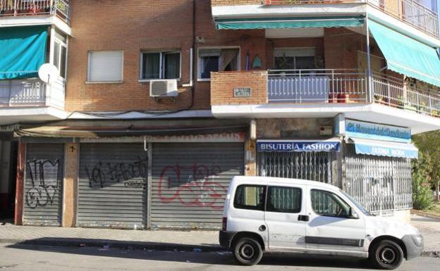 Un joven sin carné arrolló mortalmente en Madrid al niño de 3 años cuando aparcaba