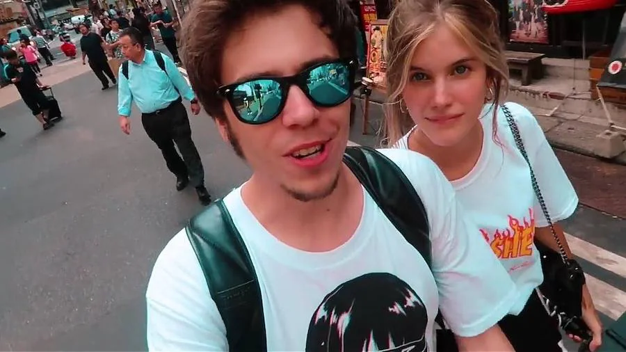 El Rubius presenta por primera vez a su novia para trolear a los paparazzi  | La Verdad