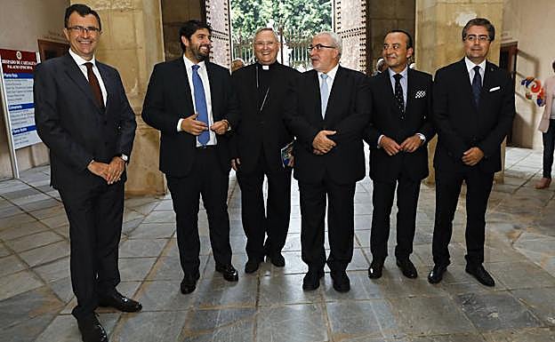 Un momento de la presentación del Congreso Internacional de Cofradías, este viernes, en el Palacio Episcopal de Murcia.