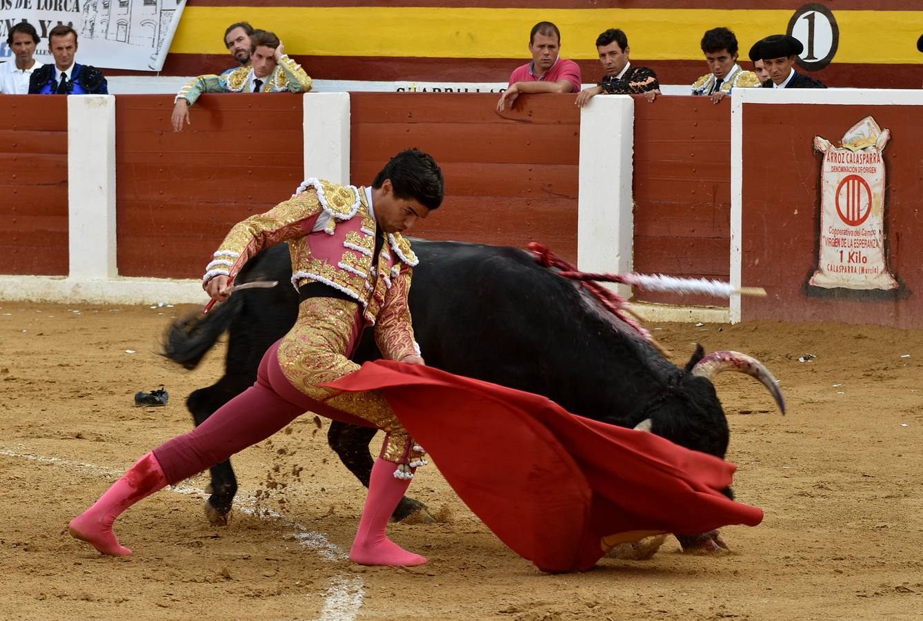 Paseó el trofeo Miguel Ángel Pacheco, que entró en los carteles de Calasparra por la vía de la sustitución