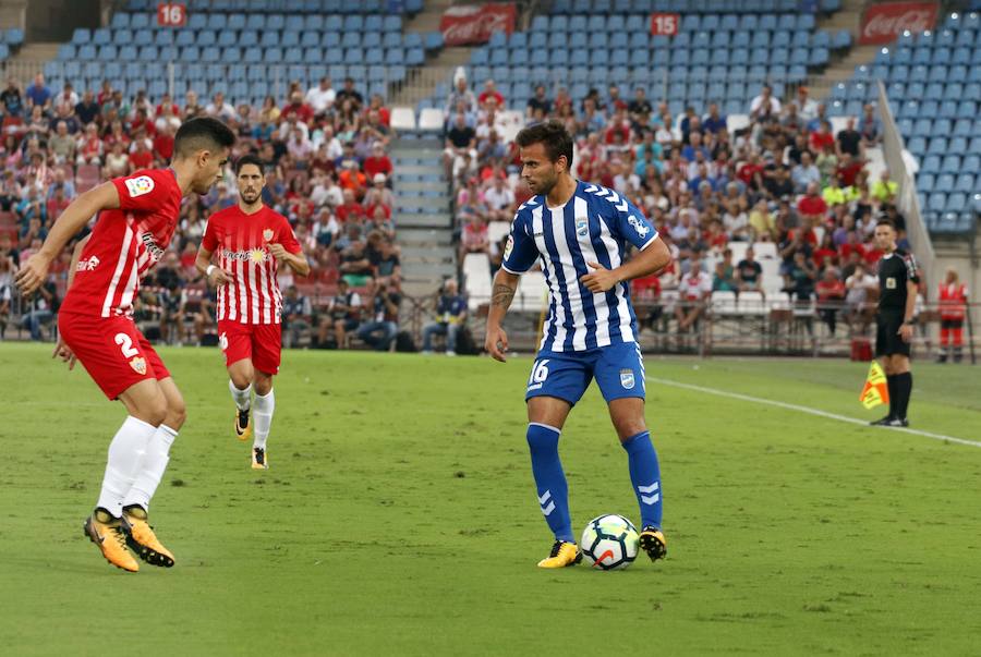 El Lorca FC se quedó con la miel en los labios. Javi Muñoz empató en el minuto 83, pero a falta de dos para el final fue Tino Costa el que le dio los puntos a los hombres de Ramis. Curro Torres no quiso hacer variaciones con respecto al partido de la pasada jornada.