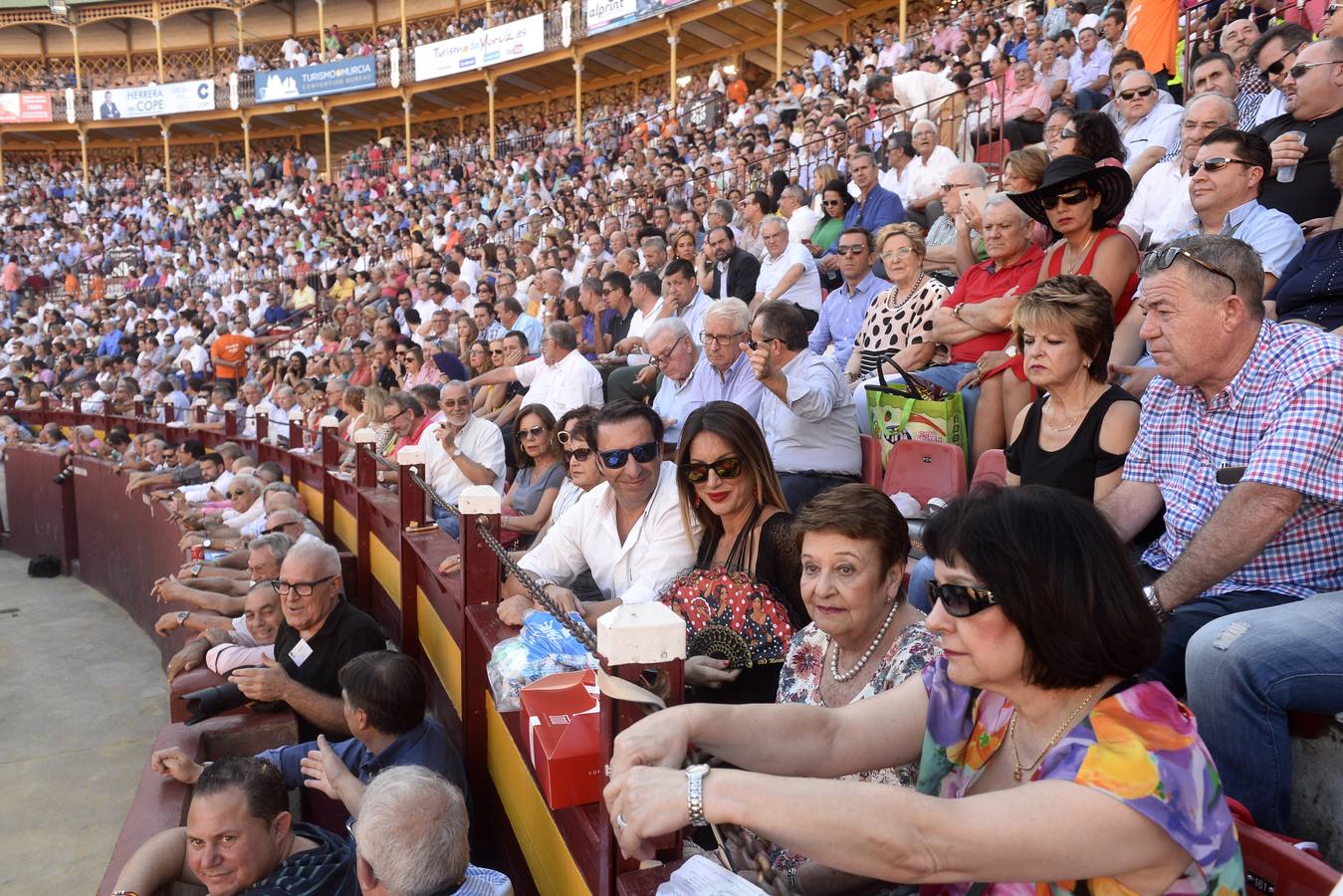 Ambiente en la segunda corrida de la Feria Taurina de Murcia