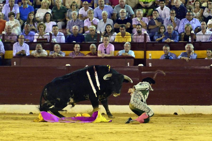 Roca Rey corta un rabo y abre la puerta grande junto a El Fandi y Talavante