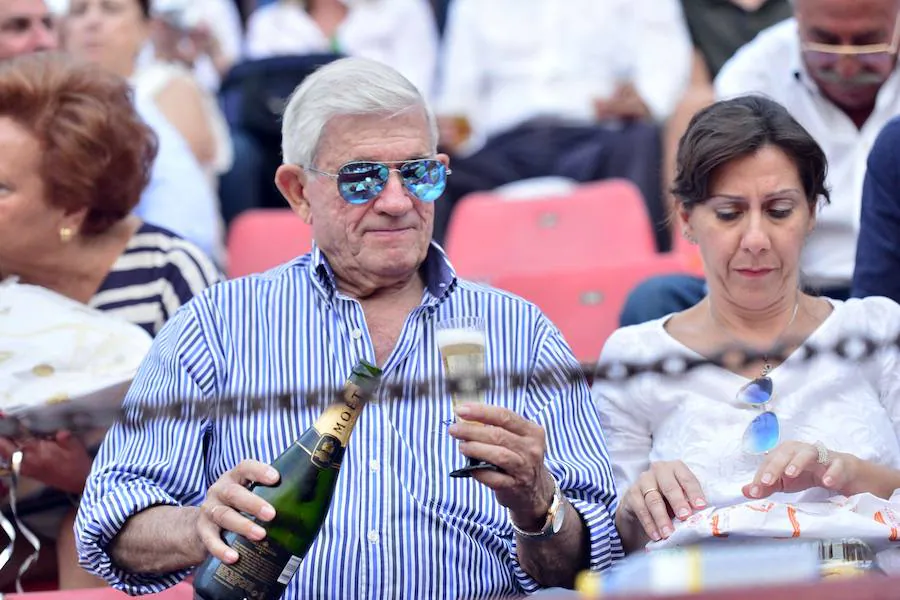 El martes de Romería recuperó este año su tirón en taquilla con la mejor entrada de la Feria