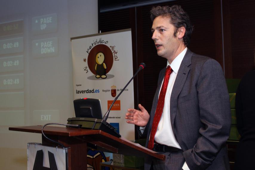El concurso 'Mi Periódico Digital', organizado por la Consejería de Educación y laverdad.es, entrega sus premios en un acto de entrega con más de cien asistentes