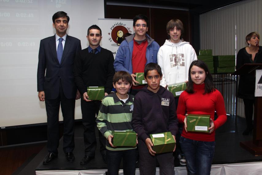 El concurso 'Mi Periódico Digital', organizado por la Consejería de Educación y laverdad.es, entrega sus premios en un acto de entrega con más de cien asistentes