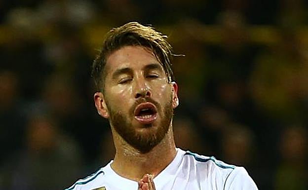 Sergio Ramos, durante una acción del partido de Dortmund. 