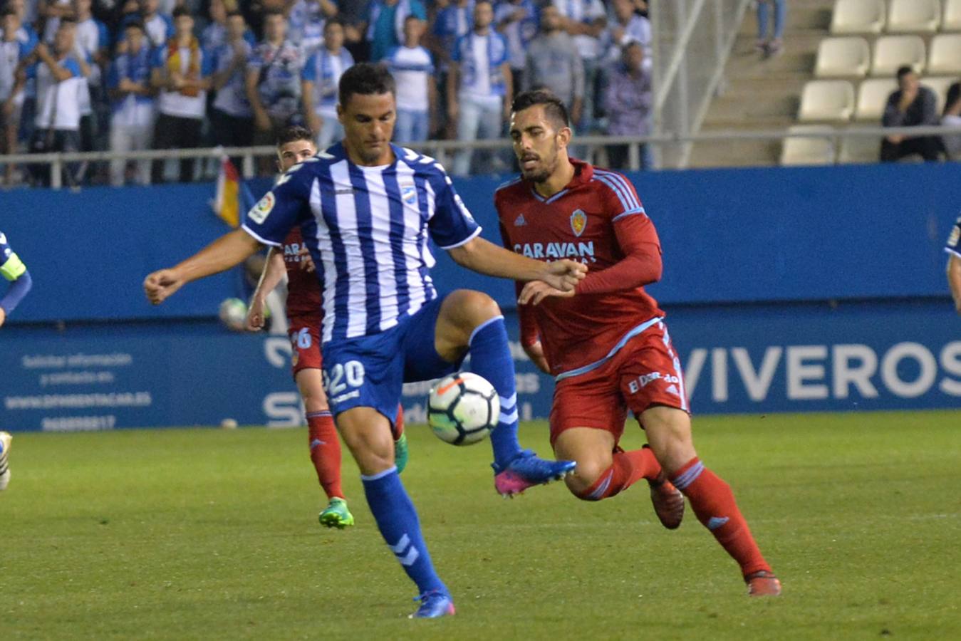 La victoria del Real Zaragoza deja al Lorca FC más hundido